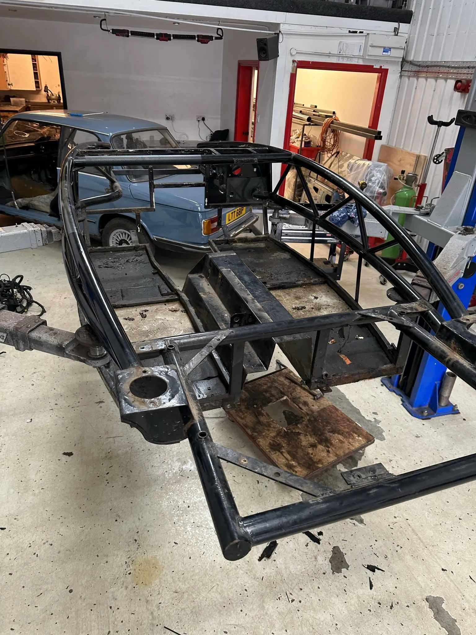 The old chassis stripped bare on the ramp, 3 November 2023